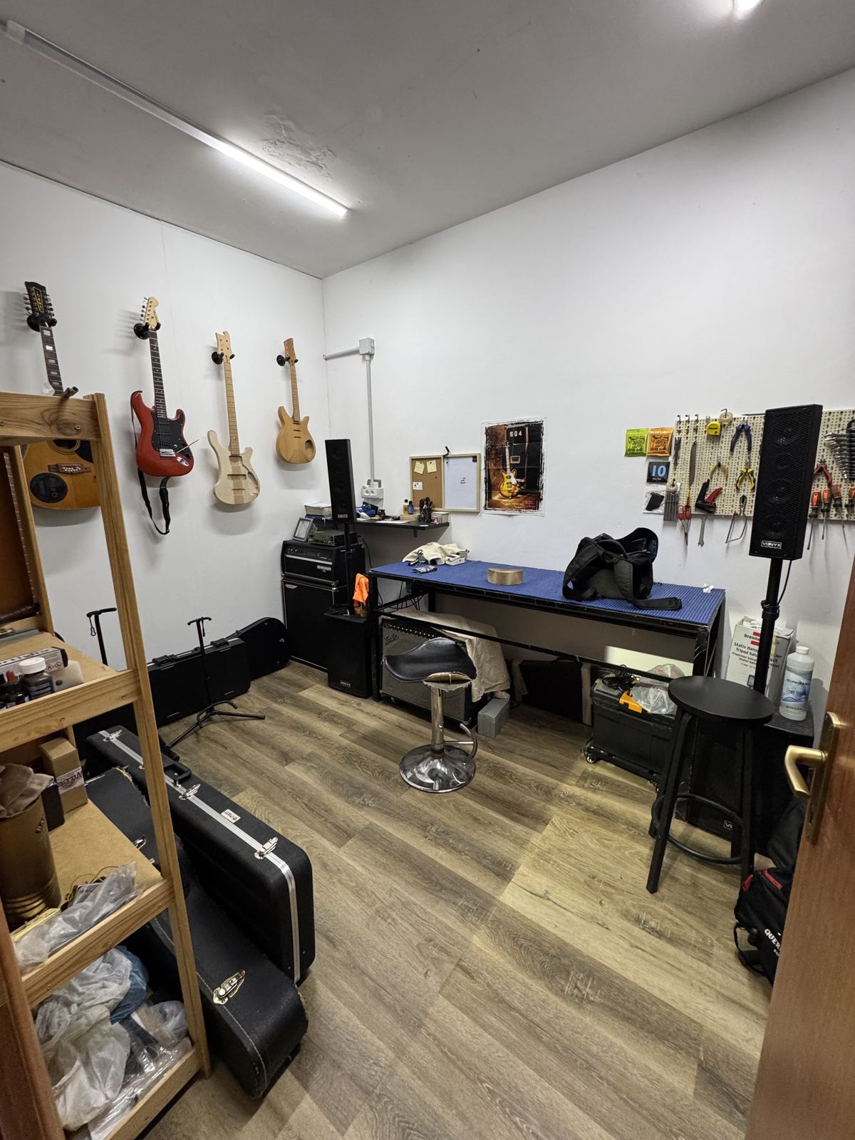 Il laboratorio di Francesco Del Pozzo a Foggia